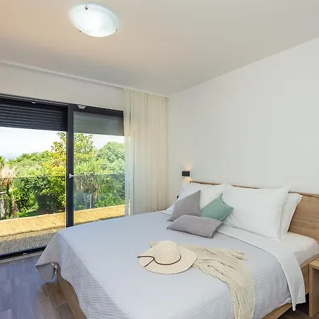 Hedera Estate, Hedera Ii Вилла *