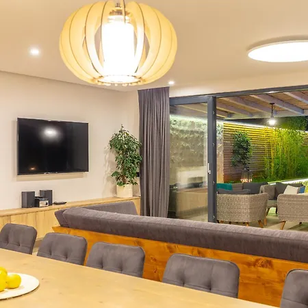 Hedera Estate, Hedera Ii Villa