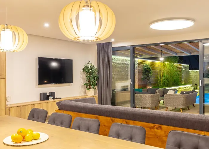 Hedera Estate, Hedera Ii וילה