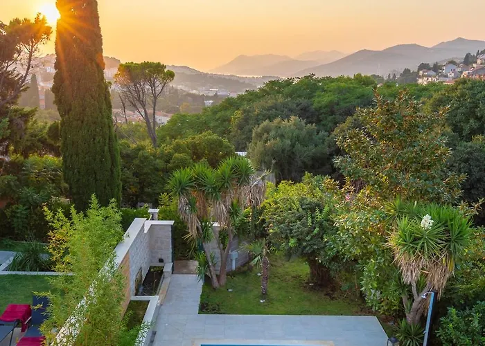 Villa Hedera Estate, Hedera Ii *