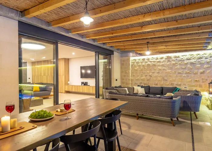 Hedera Estate, Hedera Ii *